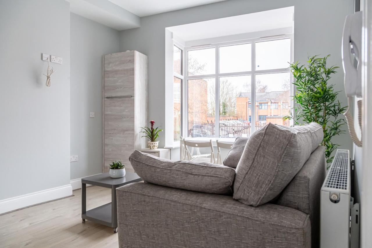 Stunning Property Fully Refurbished 伯明翰 外观 照片